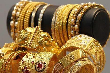 Gold jumps by Rs 10, silver unchanged, trading at Rs 74,600 per kg