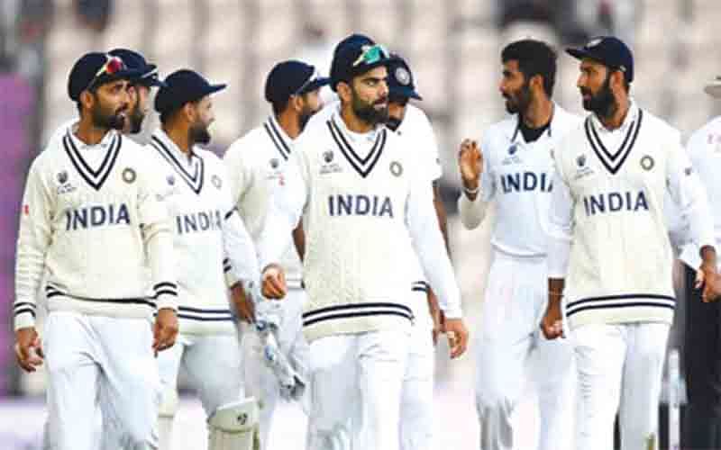 India in commanding place after Kuldeep, Ashwin bamboozle England